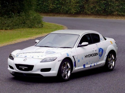 Мотор купе Mazda RX-8 стал ещё экзотичней. И без того уникальный роторно-поршневой двигатель…