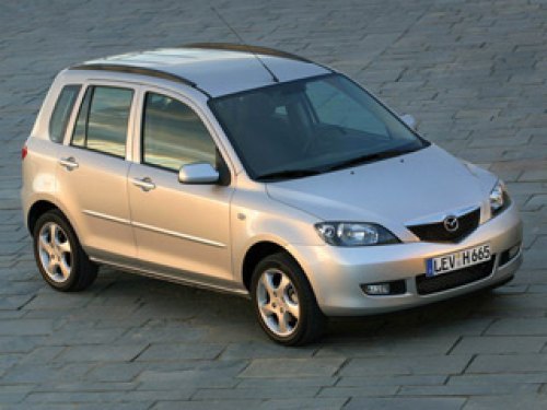 Несмотря на то что в официальной продаже ни Mazda2 (на фото), ни Verisa встретить было невозможно,…