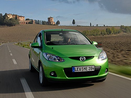 В России Mazda2 будет предлагаться только с 1,5-литровым бензиновым мотором и в базовом исполнении…
