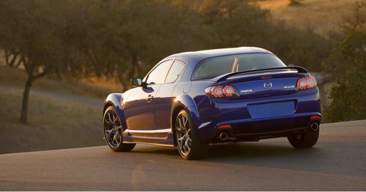Последний на данный момент автомобиль с двигателем Ванкеля — купе Mazda RX-8 — снят с производства.…