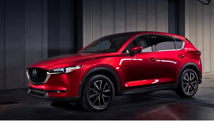 Пока американским покупателям выбирать не приходится ― Mazda СX-5 доступна только с одним…