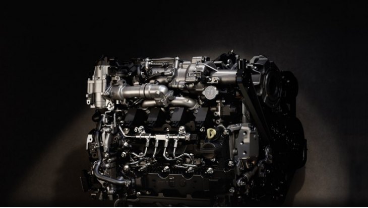 Разработчики говорят, что Skyactiv-X стал первым в мире серийным бензиновым мотором, в котором…