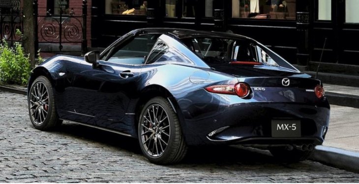 У родстера MX-5 2021 модельного года не только появилась новая версия в гамме, но и расширилось…