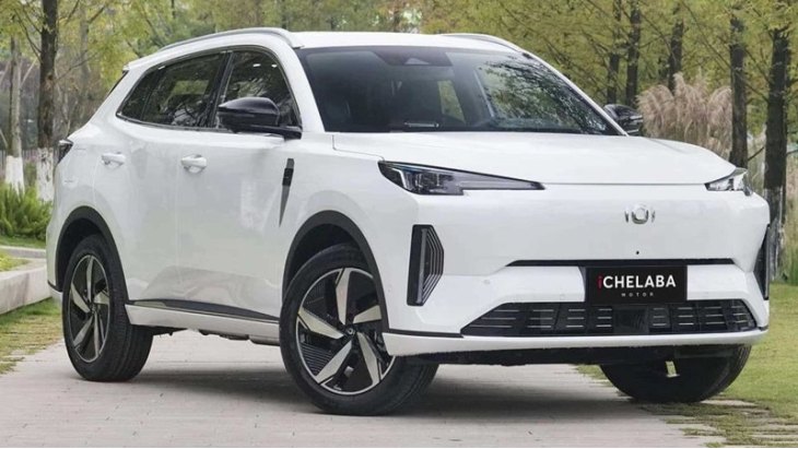 Под капотом кроссовера Nevo работает подключаемая гибридная система, состоящая из атмосферного…