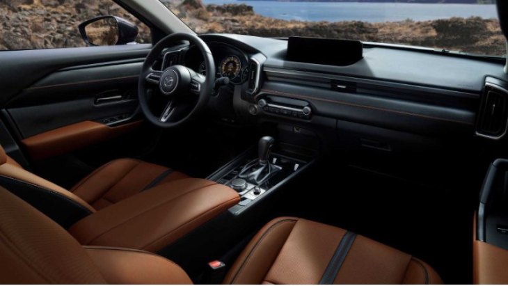 Mazda также анонсировала модель Turbo Meridian Edition, которая получит 18-дюймовые колеса,…