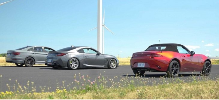 Сможет ли Mazda MX-5 Miata обогнать современные VW Jetta GLI и Subaru BRZ?