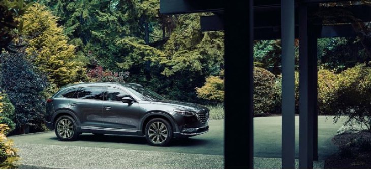 Кроссовер MAZDA CX-9 2023 года останется без базовой версии и подорожает