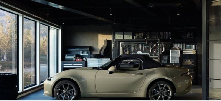 Новая Mazda MX-5 представлена в Великобритании со свежим песочным оттенком