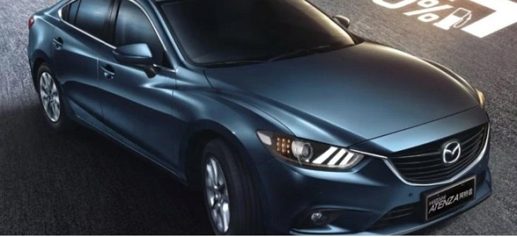 В России начались продажи седанов Mazda Atenza за 2,8 млн рублей