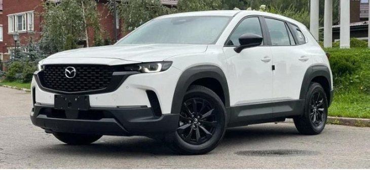 В России начали продавать кроссовер Mazda CX-50 за 4,1 млн рублей