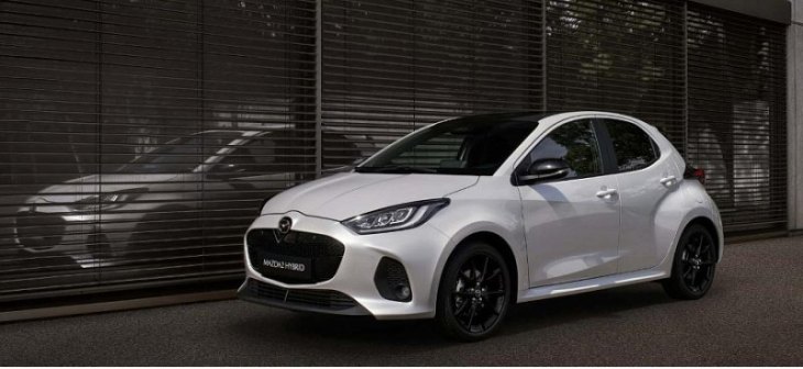 Официально представлен гибридный хэтчбек Mazda2 2024 модельного года