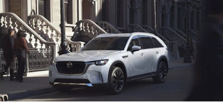 Mazda анонсировала показ Mazda CX-70 30 января 2024 года