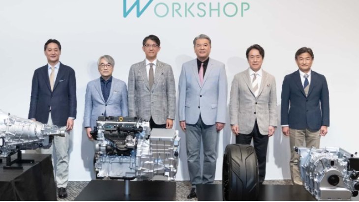 Toyota продемонстрировала пару находящихся в стадии разработки рядных четырехцилиндровых…