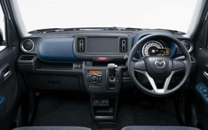 Усовершенствования Mazda Carol включили в себя некоторые изменения в части дизайна экстерьера и…