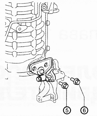 Zamontować śruby 5 i 6 pokazane na rysunku.