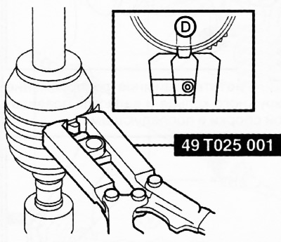 17. Обжать большой хомут пыльника со стороны колеса с помощью специального инструмента. Убедиться в…