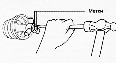 19. Совместив установочные метки на валу и шарнире, установить шарнир Трипод на вал с помощью…