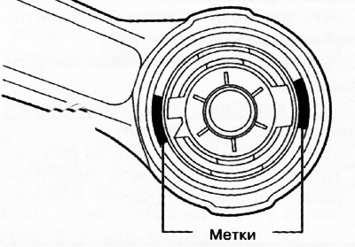 14. Пометить верхний рычаг задней подвески, как показано на рисунке.