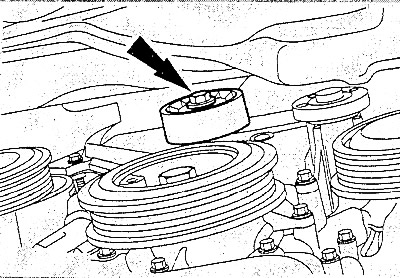 Открутить болт и снять натяжной ролик.