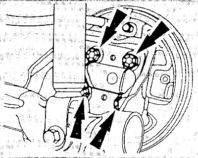 Открутить четыре болта крепления заднего узла ступица/тормозной барабан из фланца моста на…