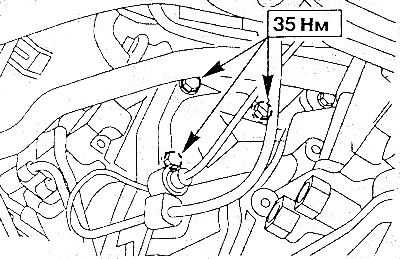 Открутить болты крепления стартера и вынуть его.