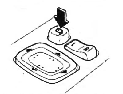 На некоторых моделях установлен электропривод складывания зеркал. Чтобы сложить зеркала необходимо,…