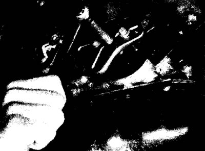 8.6. Снимите звездочку экстрактором