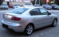 Mazda3 BK, sedan, zadný pohľad